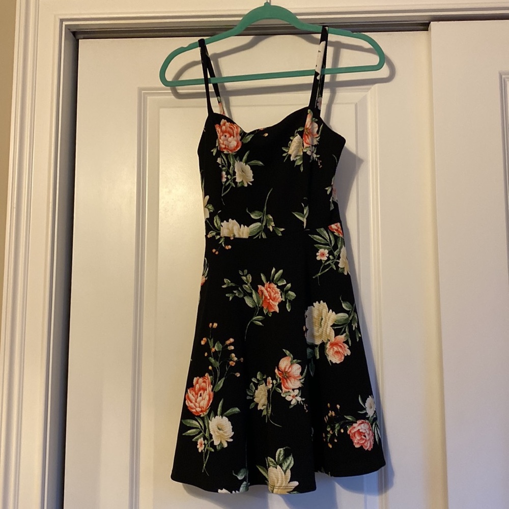 Soprano Knee Length Dress